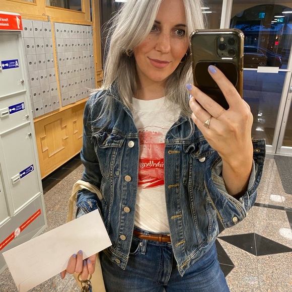 Meet your Posher, Laura - Picture 5 of 8